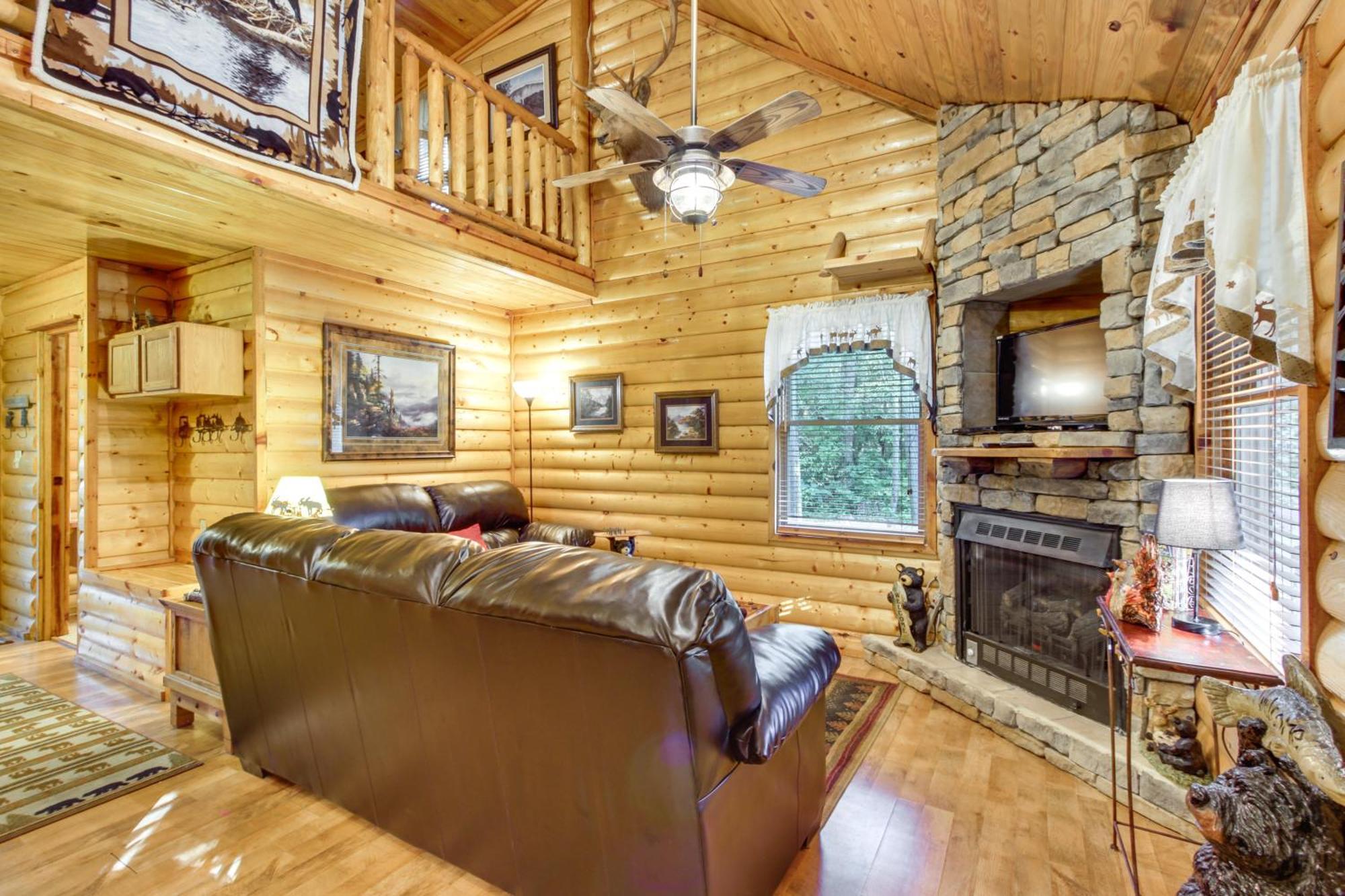 Pet-Friendly Cosby Log Cabin With Backyard And Porch! Exterior foto
